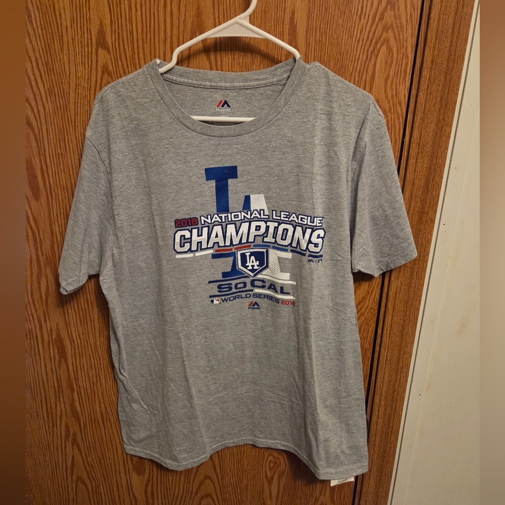 Majestic Los Angeles Dodgers Shirt Sz Large Men's NWOT MLB